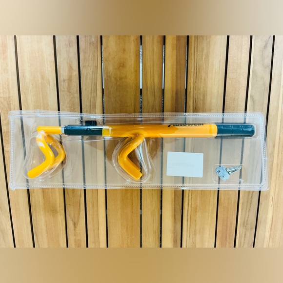 Steering Wheel Lock ARSN 6009L (brand new) - Picture 2 of 3